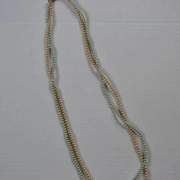 Pair of Pearl  Necklaces - Picture 2 of 6